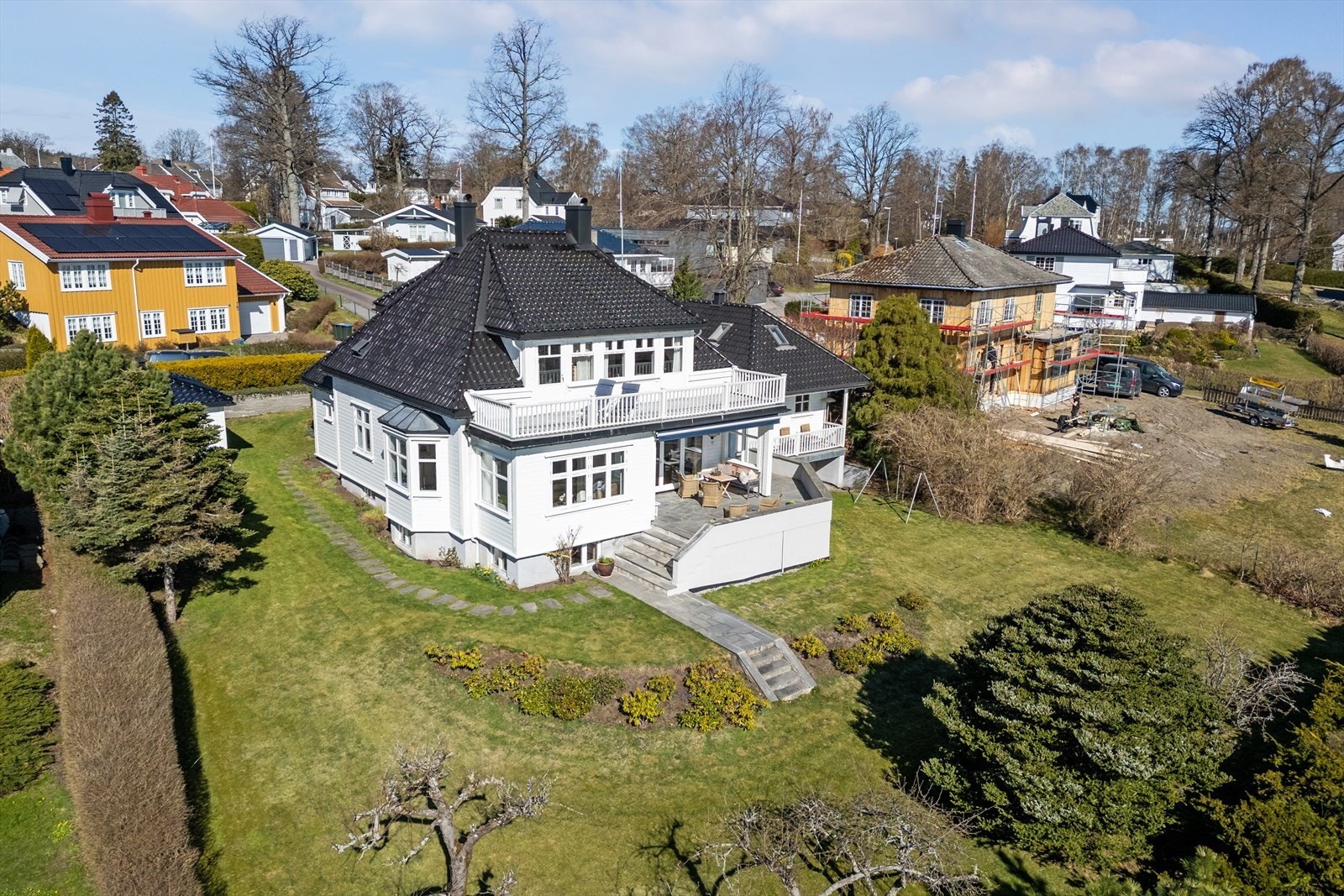 En svært innholdsrik familiebolig med attraktiv beliggenhet på Nøtterøy. Galleribilde
