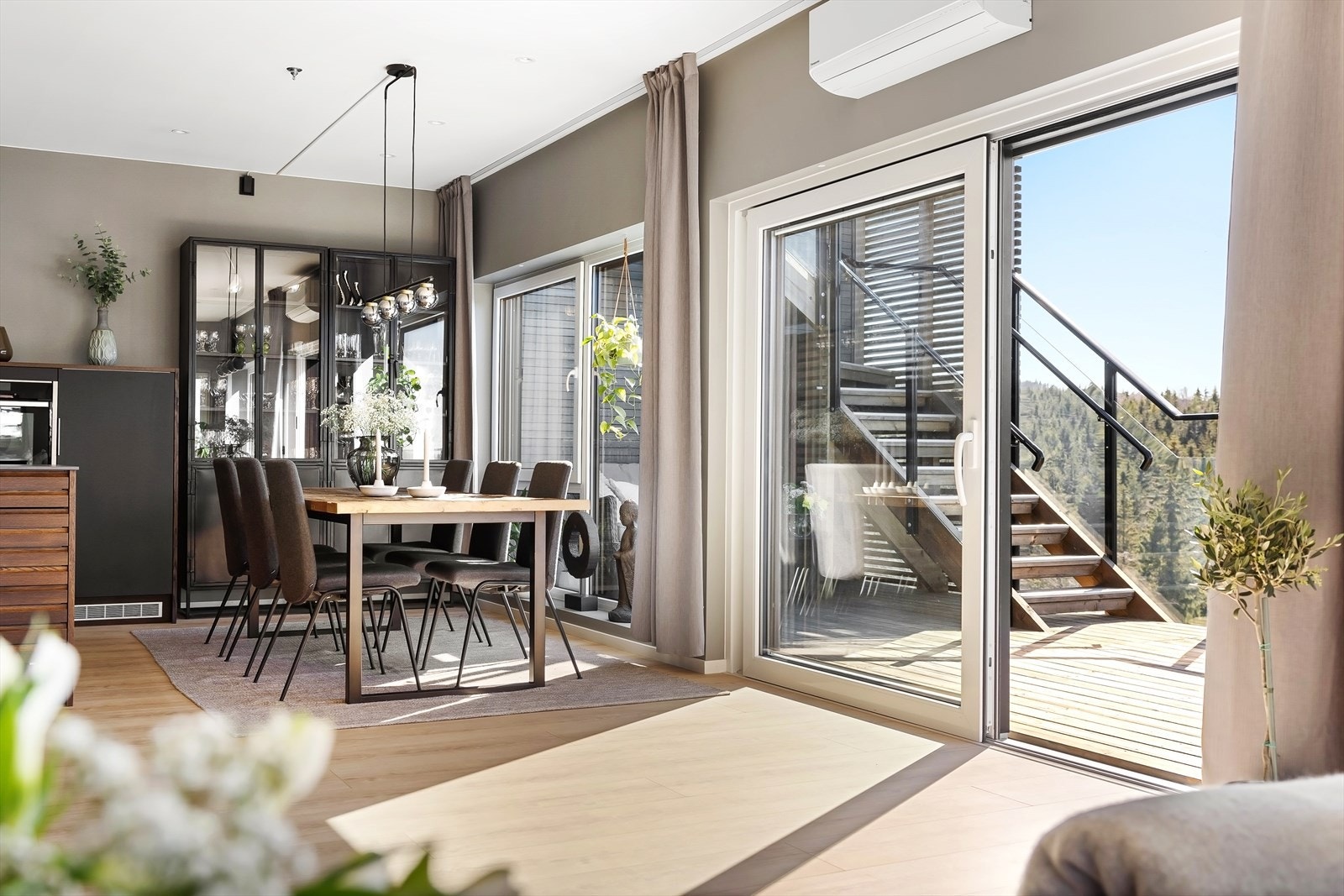 Luft-til-luft varmepumpe fra 2023 Galleribilde