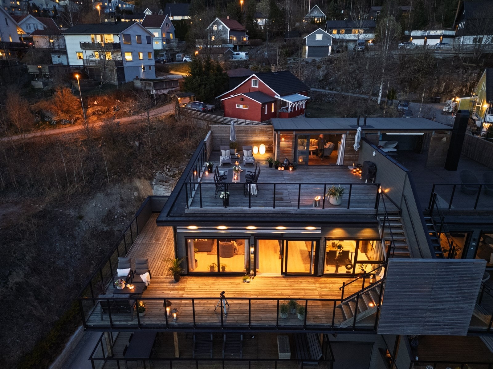 Totalt har man 133 kvm med terrasse Galleribilde