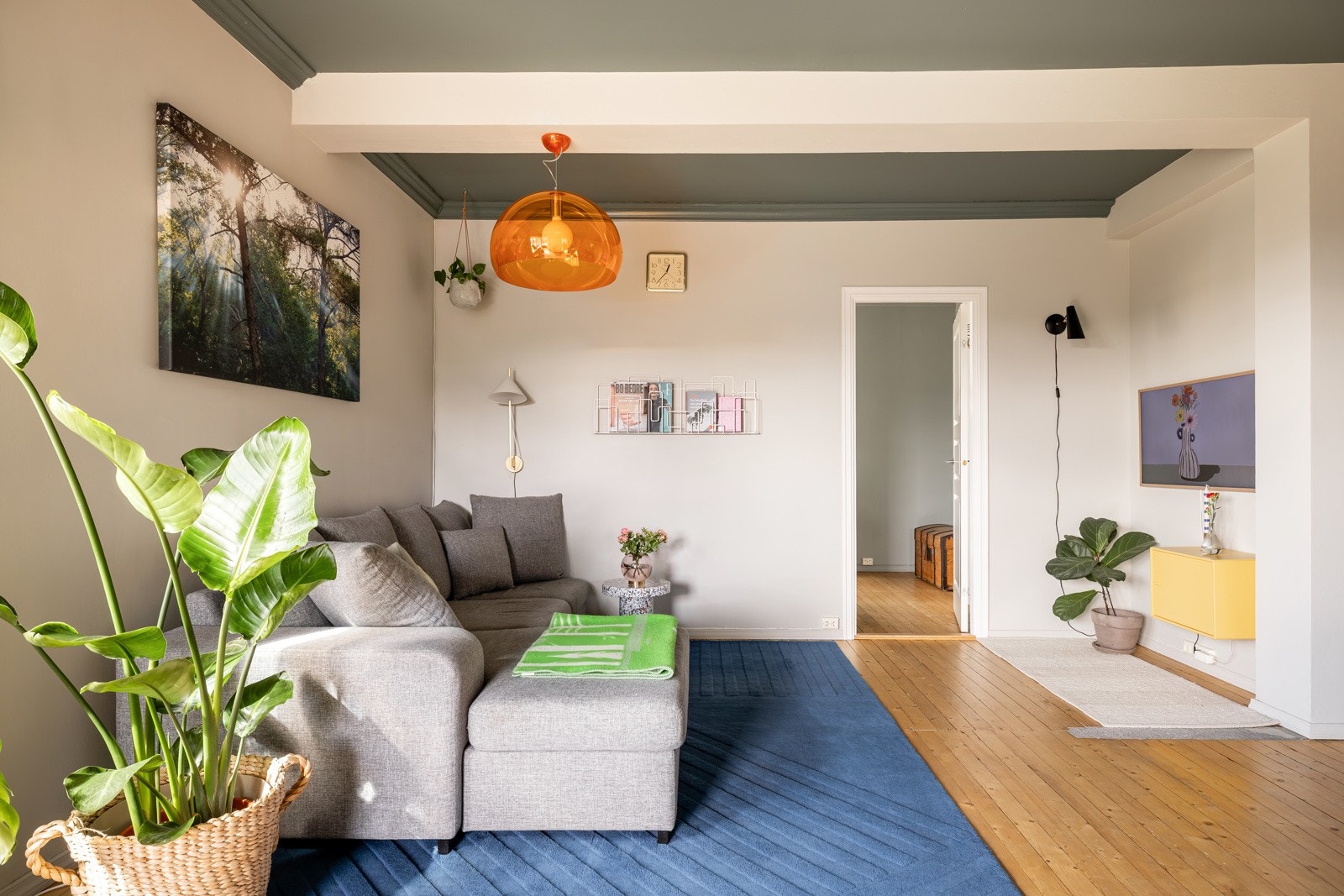 Både varmtvann, fyring, kabel-TV og internett er inkludert i felleskostnadene. Galleribilde