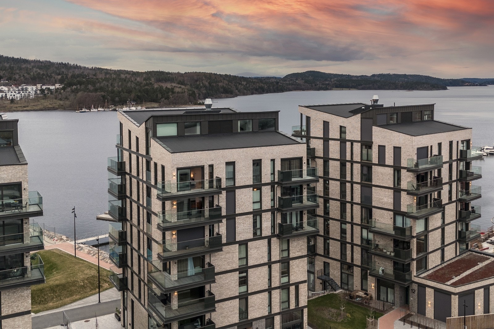 På Verket har du byfjorden og marka som nærmeste nabo, og kort vei til alt. Galleribilde