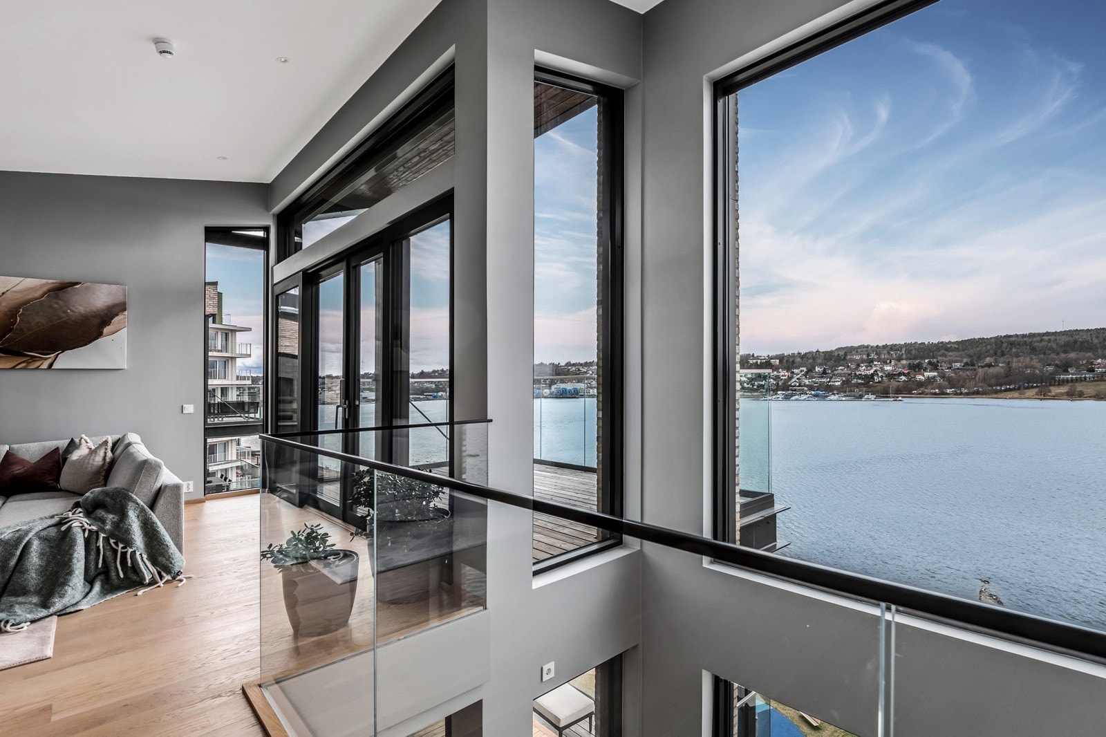 Bernt Ankers gate 8 er en luksuriøs og særpreget toppleilighet. Galleribilde