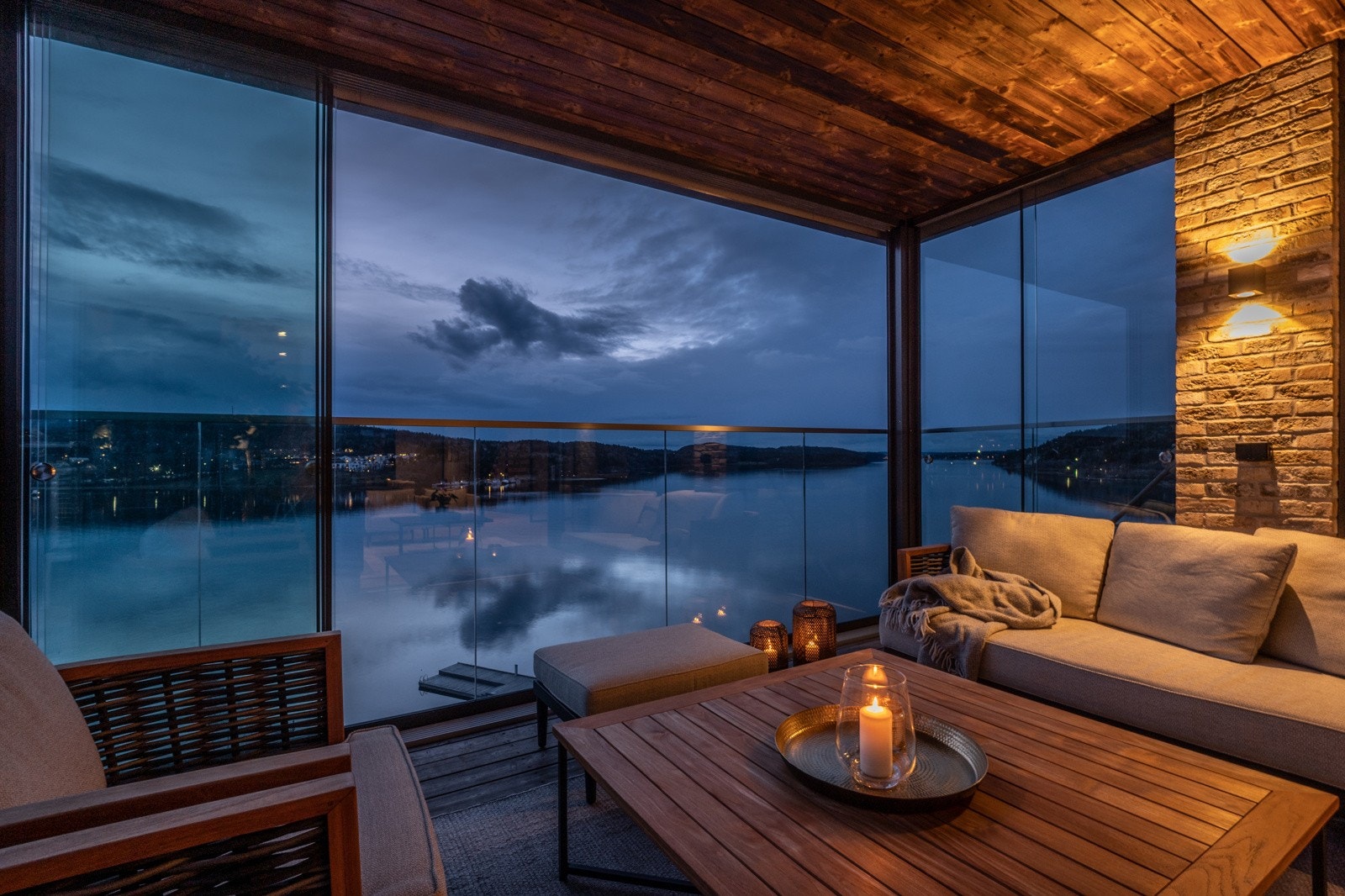 Innglasset balkong i 7. etasje. Galleribilde