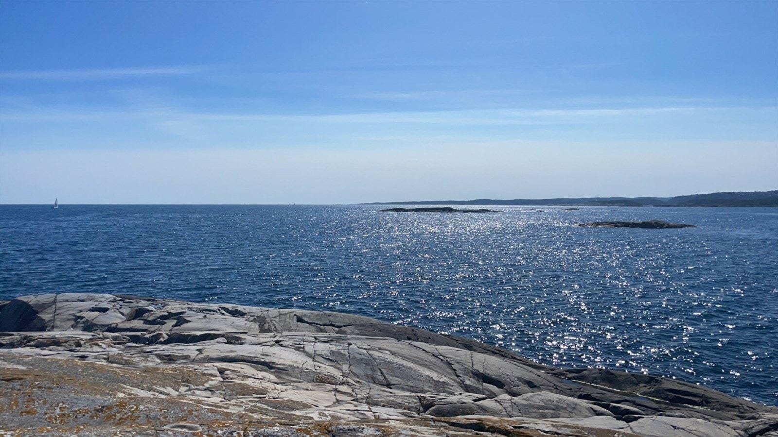 Privat bilde fra nydelige svaberg i området Galleribilde