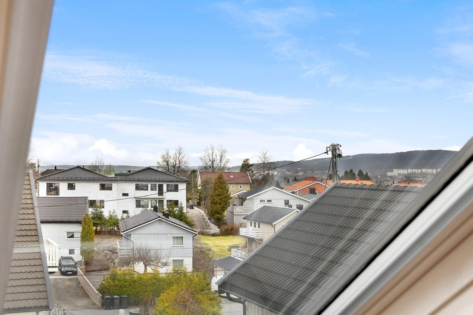 Her er utsikten fra loftstuen forresten, pent ikke sant? Galleribilde