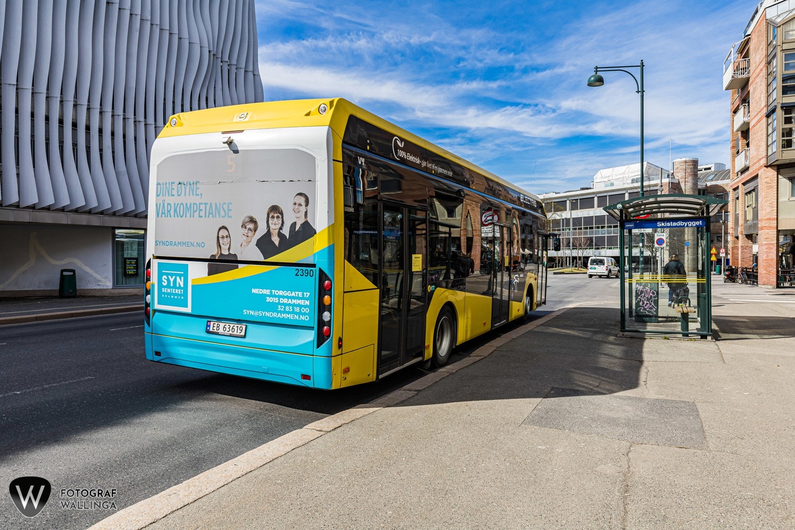 Universitetet ligger i nærheten, og på få minutter når man både toget og busstasjonen. Galleribilde