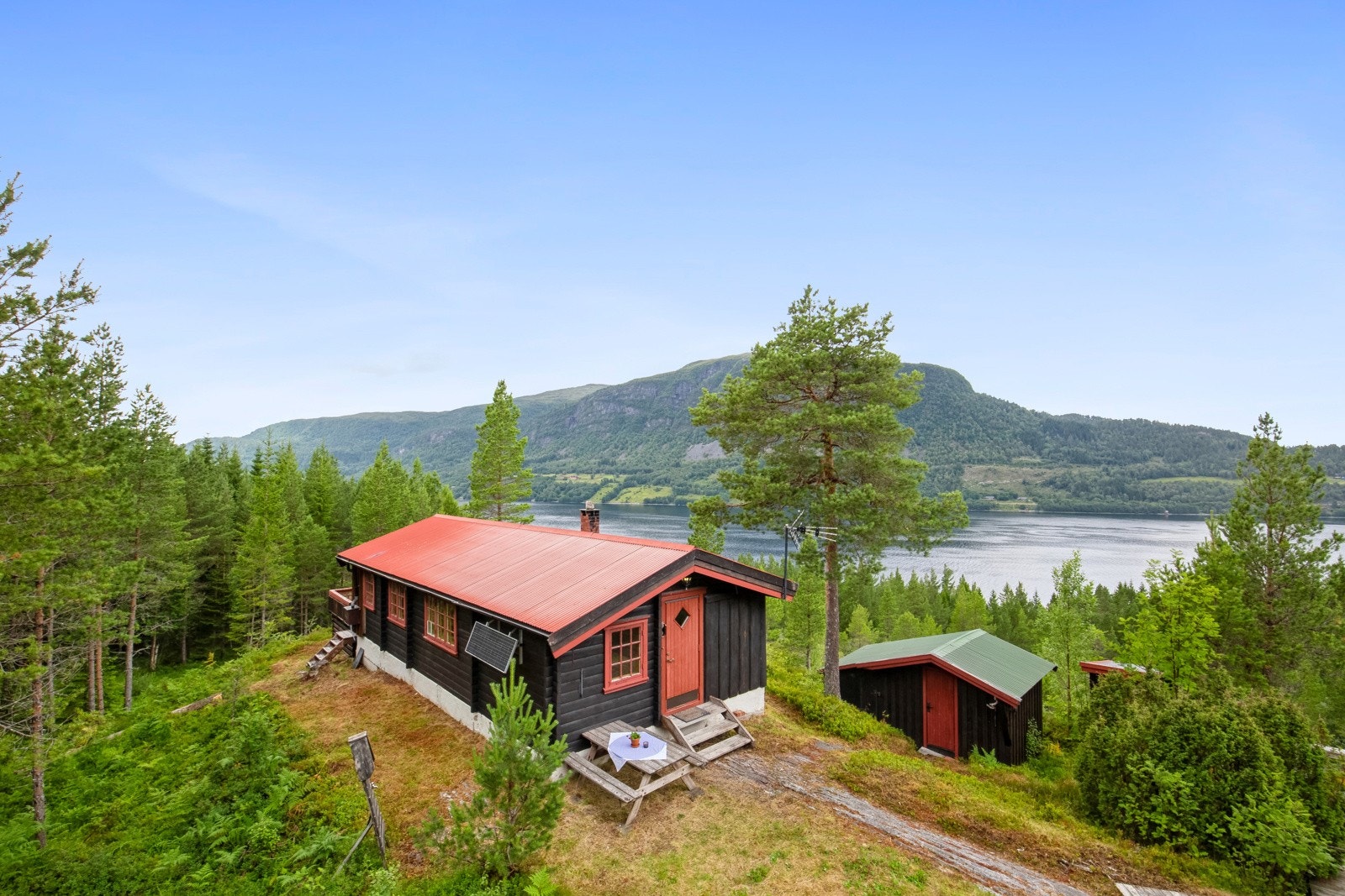 EIE eiendomsmegling ved Marit Skolmli har gleden av å presentere Kvithylla 1! Galleribilde