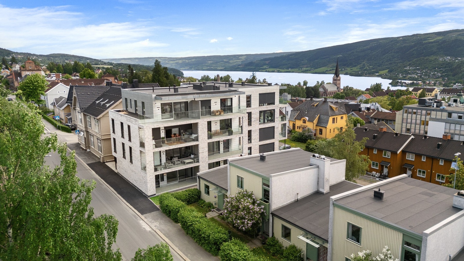 Beliggende midt i Lillehammer sentrum Galleribilde