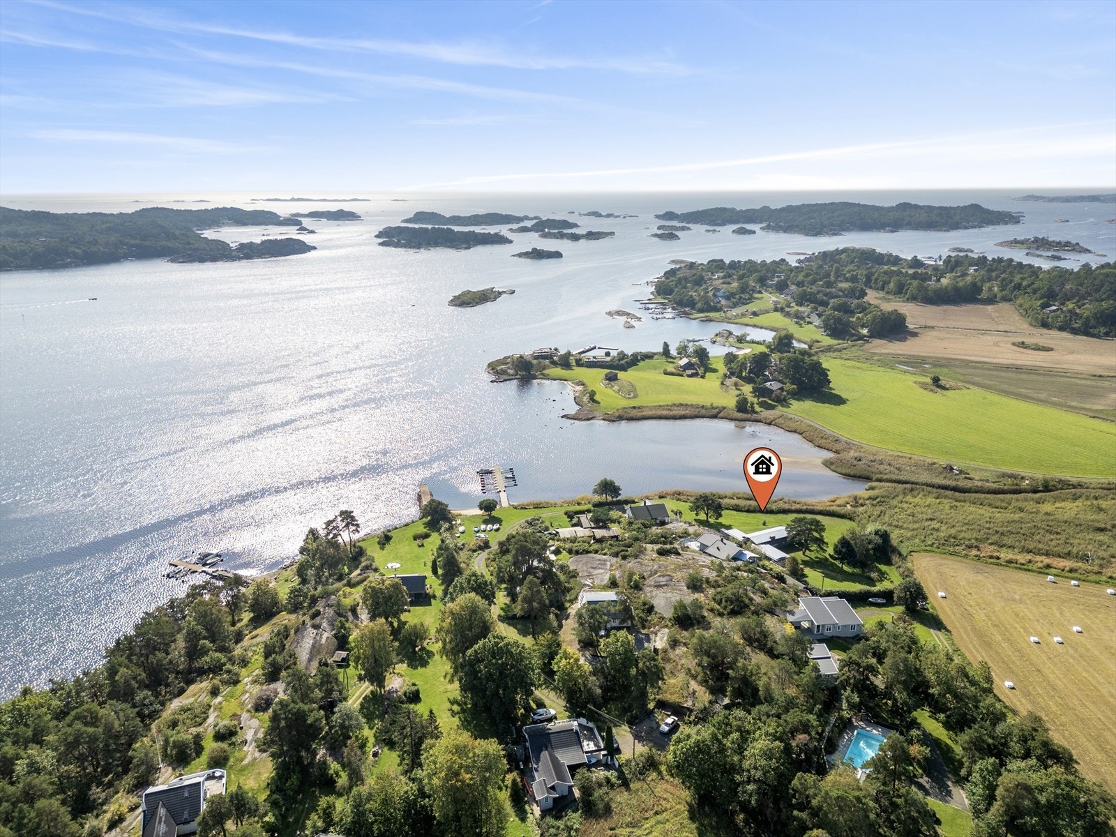 Eiendommens nydelige beliggenhet Galleribilde