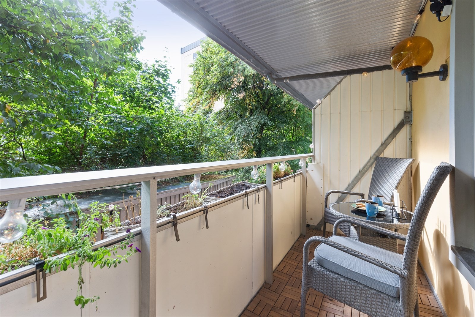 Bilde fra da nåværende eiere kjøpte. Tatt en sommerdag Galleribilde