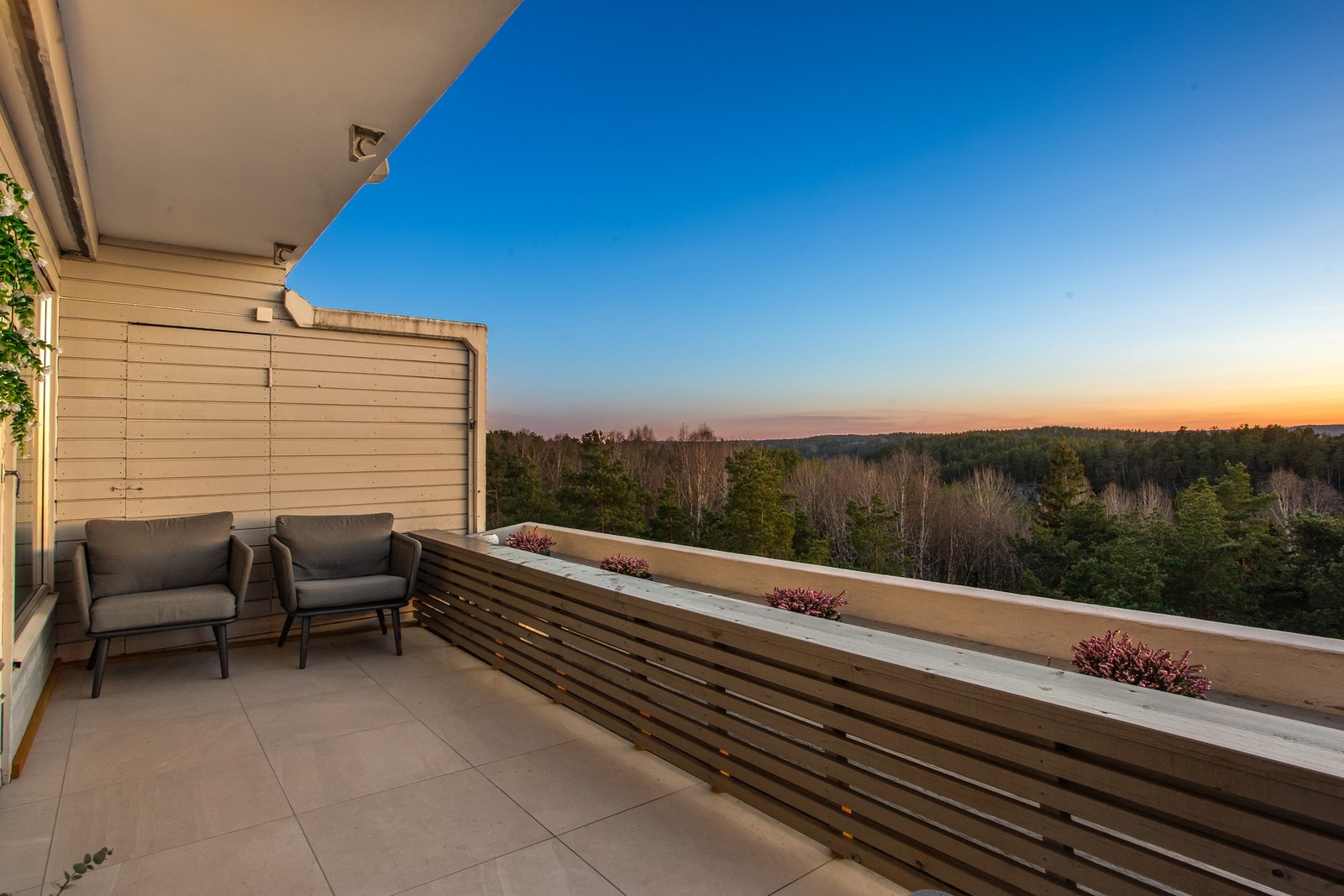 Bod på 2 m² i enden av terrassen Galleribilde