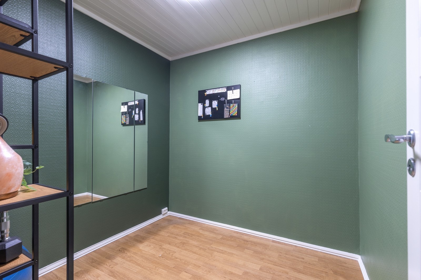 Kontor/ disponibelt rom. Galleribilde