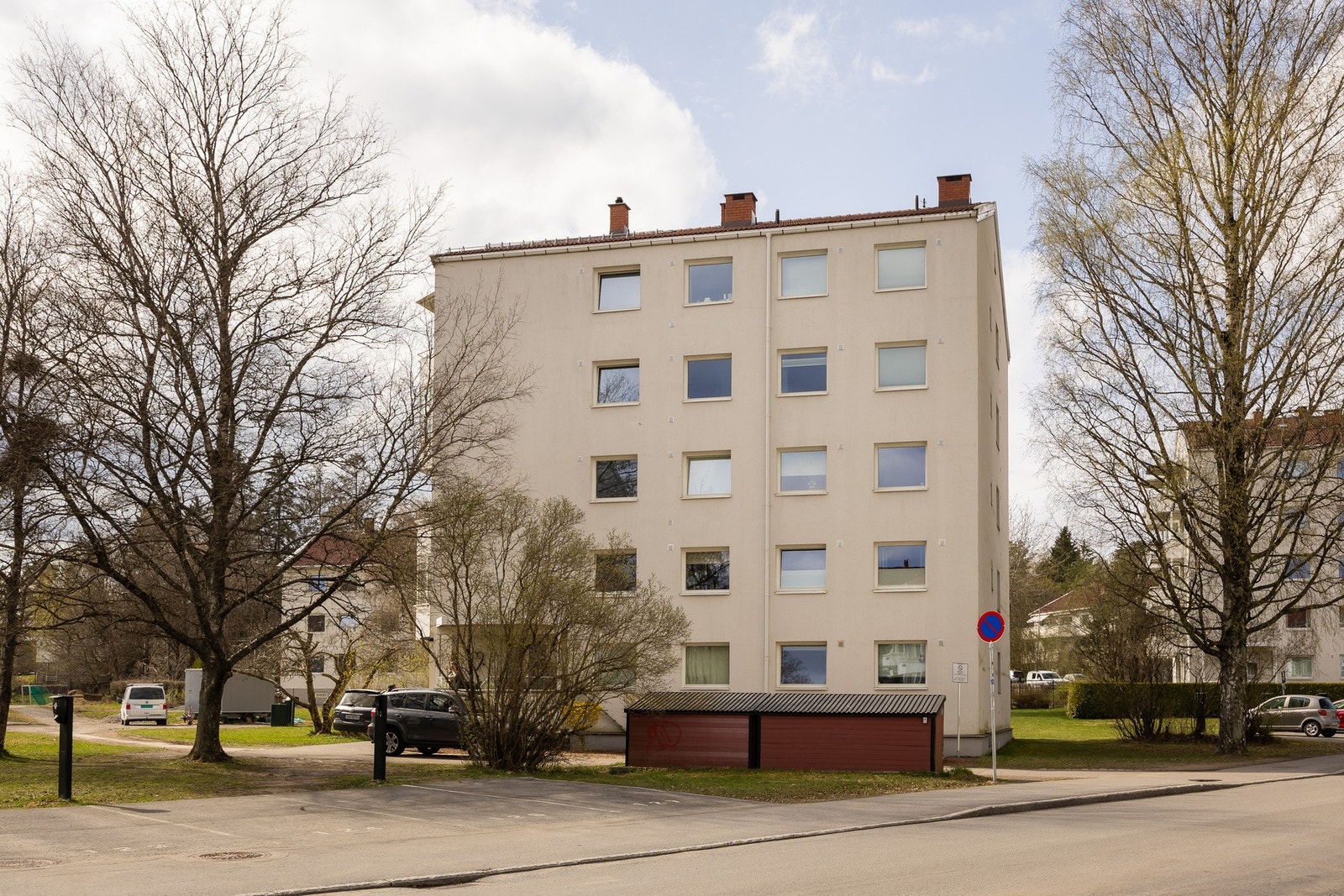 Pen og representabel fasade. Galleribilde