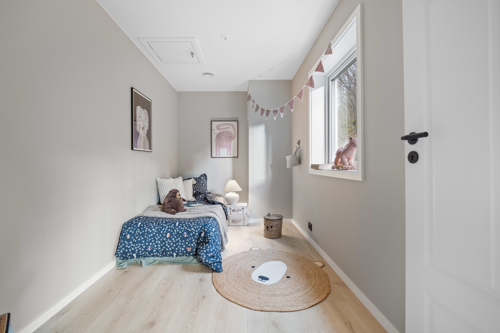 Soverom/gjesterom eller hva med å innrede til kontor? Galleribilde
