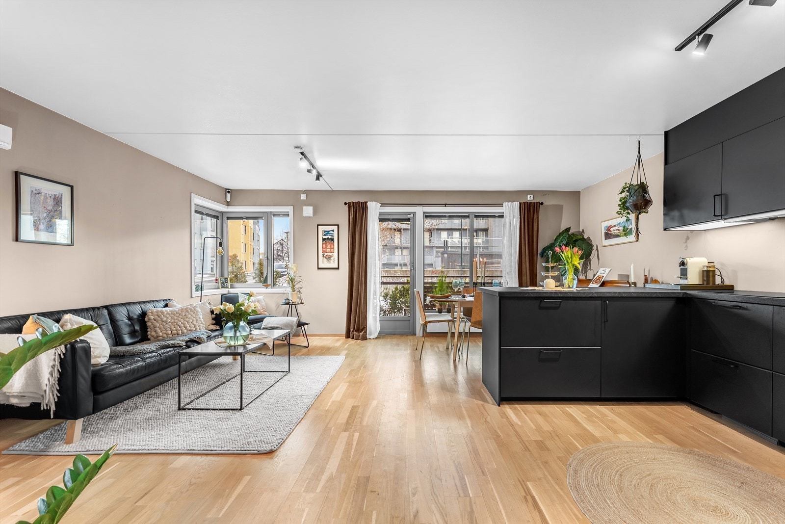 Oda Sagstuen v/Nordvik Bjørvika har gleden av å presentere flotte Konows gate 22G! Galleribilde