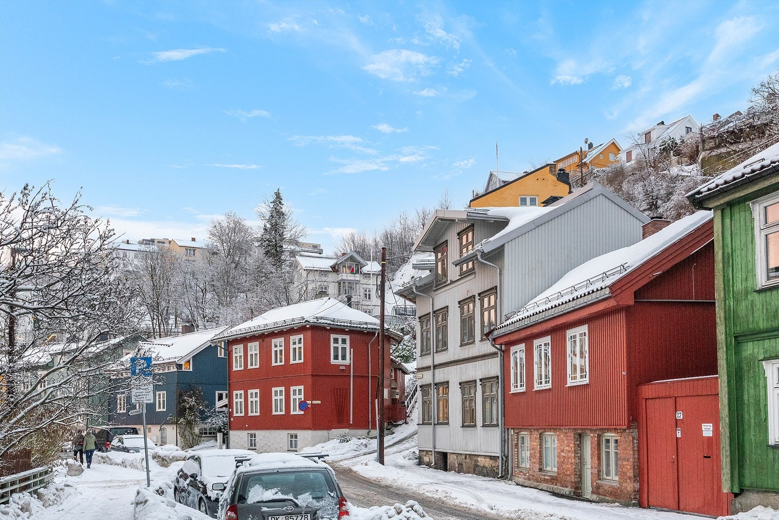 Velkommen til visning - Her bor du i et rolig og hyggelig nabolag, samtidig som du har kort vei til sentrum, flotte turområder og alt du trenger i hverdagen Galleribilde
