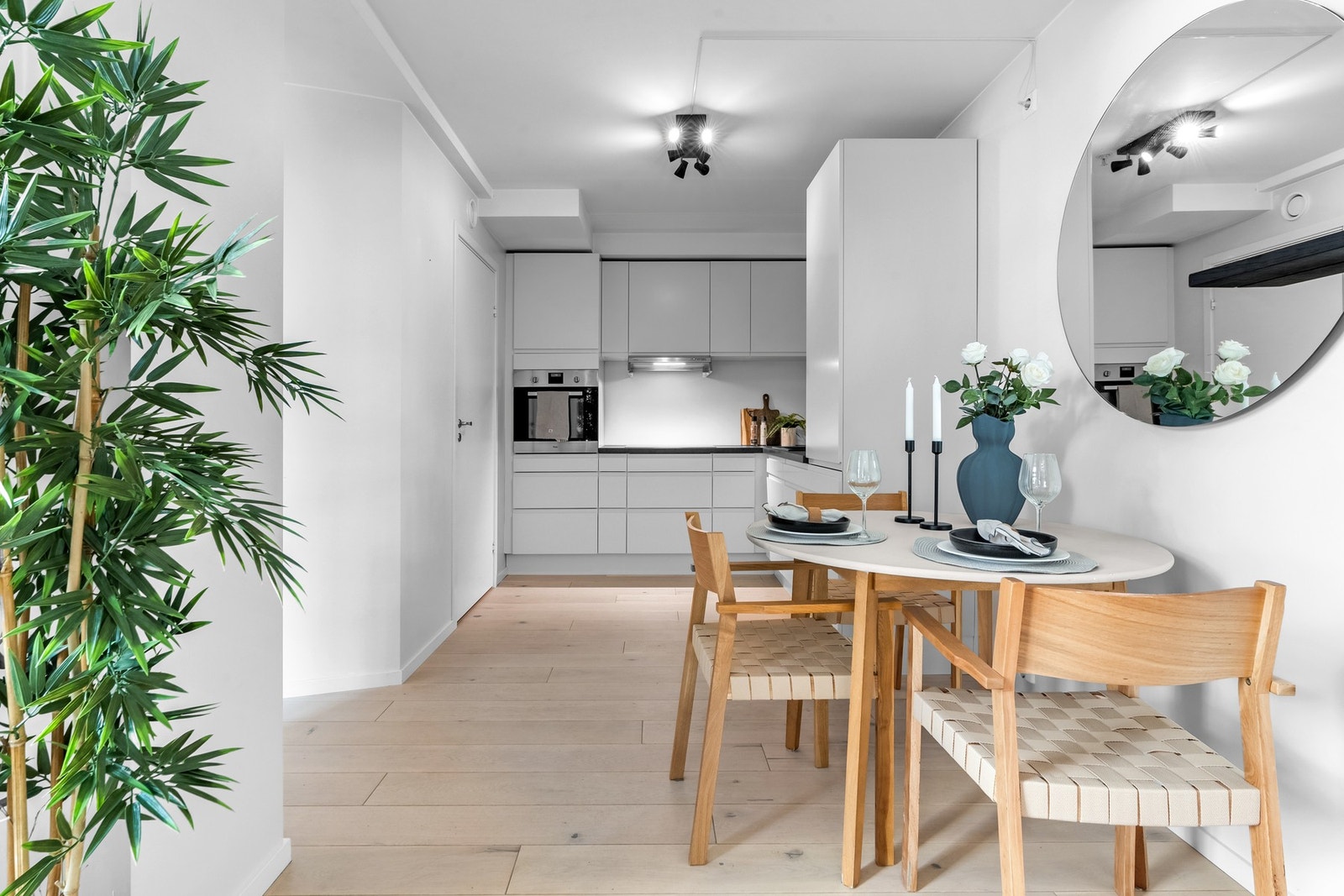 Denne lekre 2-roms leiligheten har en romslig og praktisk planløsning. Galleribilde