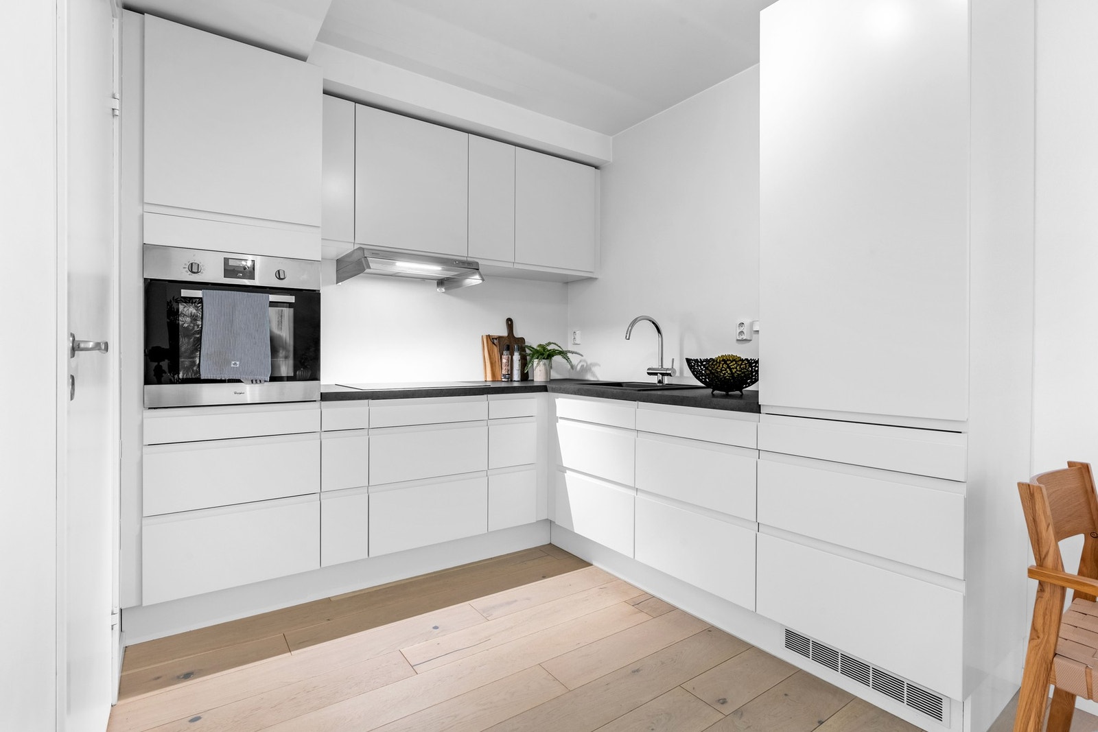 Bygget ble totalrenovert i 2018 og det er gjennomgående høy standard. Galleribilde