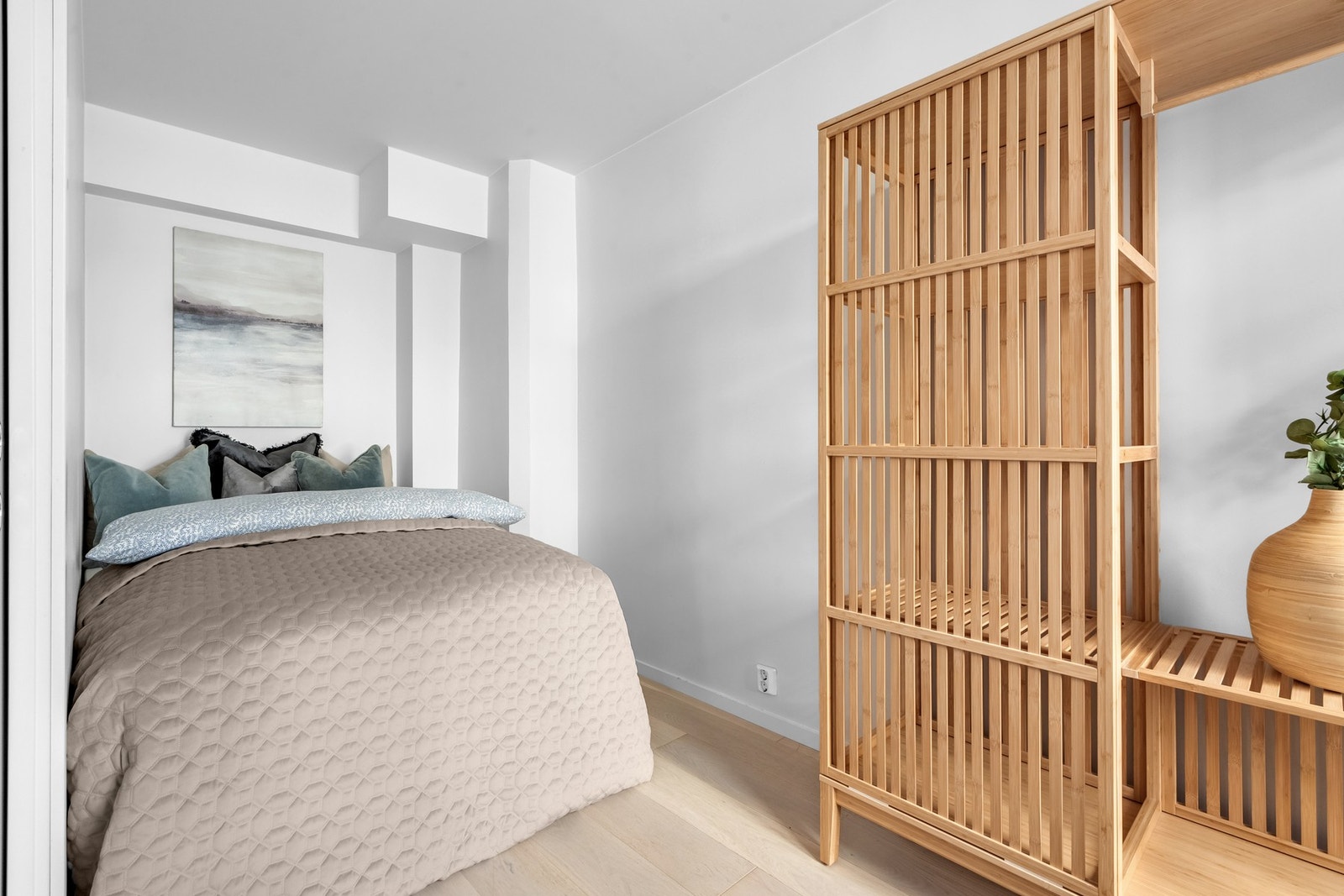 Varmtvann, fyring og tv/internett er inkludert i felleskostnadene. Galleribilde