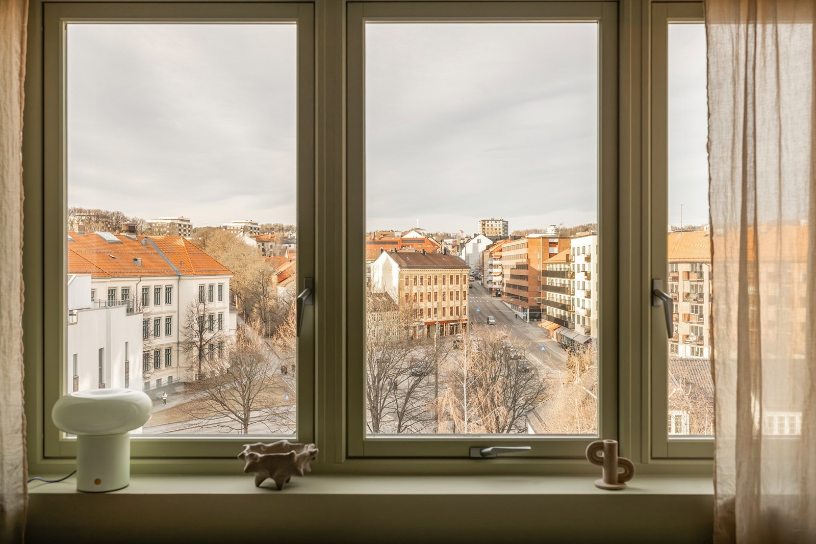 Her er det ingen innsyn og du har flott utsikt over nærområdet. Galleribilde