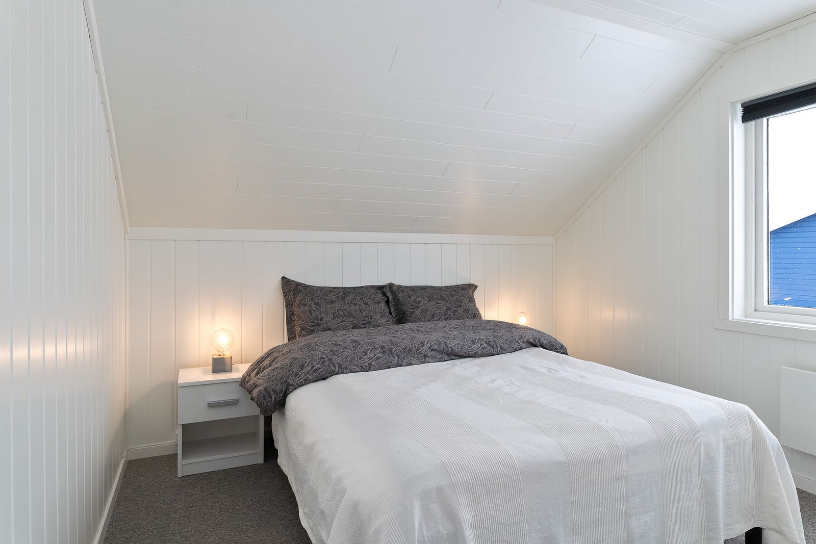 Soverom 2 er også romslig. Galleribilde