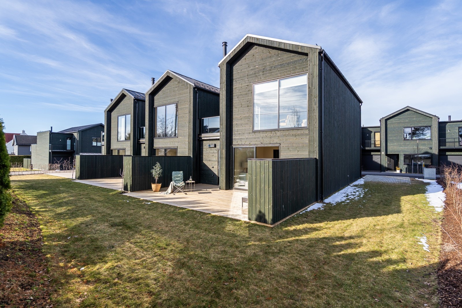 Enderekkehus med stor terrasse Galleribilde