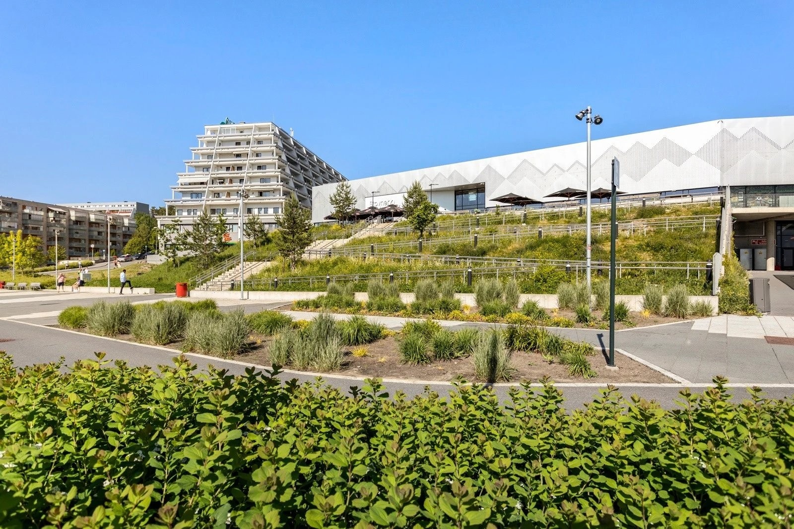 Stovner senter et steinkast unna Galleribilde