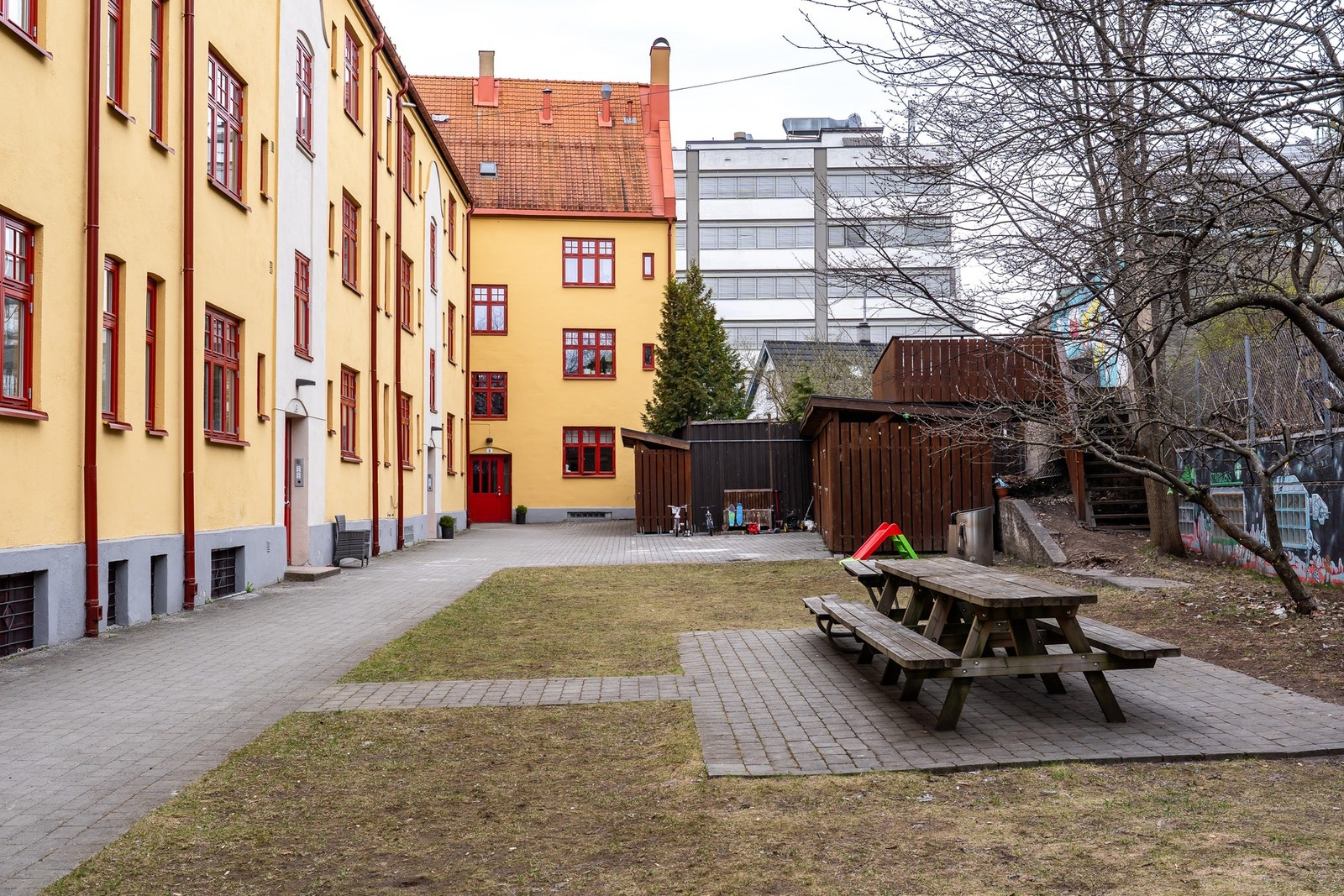 Veldrevet borettslag med 46 boligseksjoner. Galleribilde