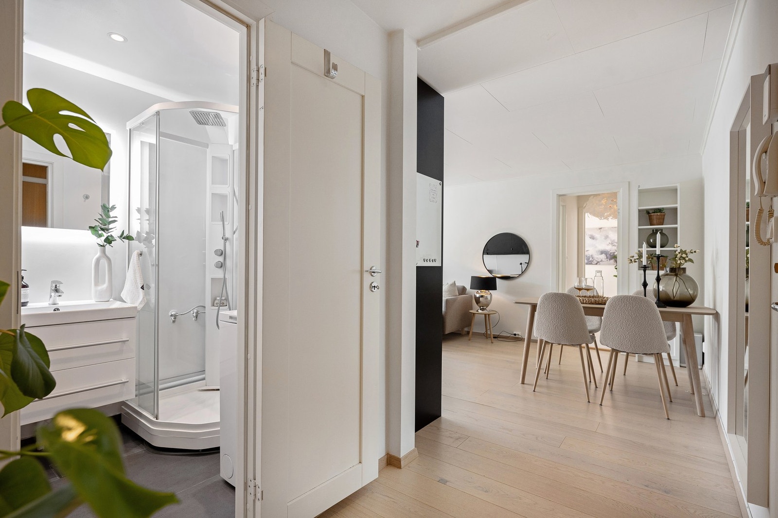 Innbydende leilighet i moderne stil Galleribilde