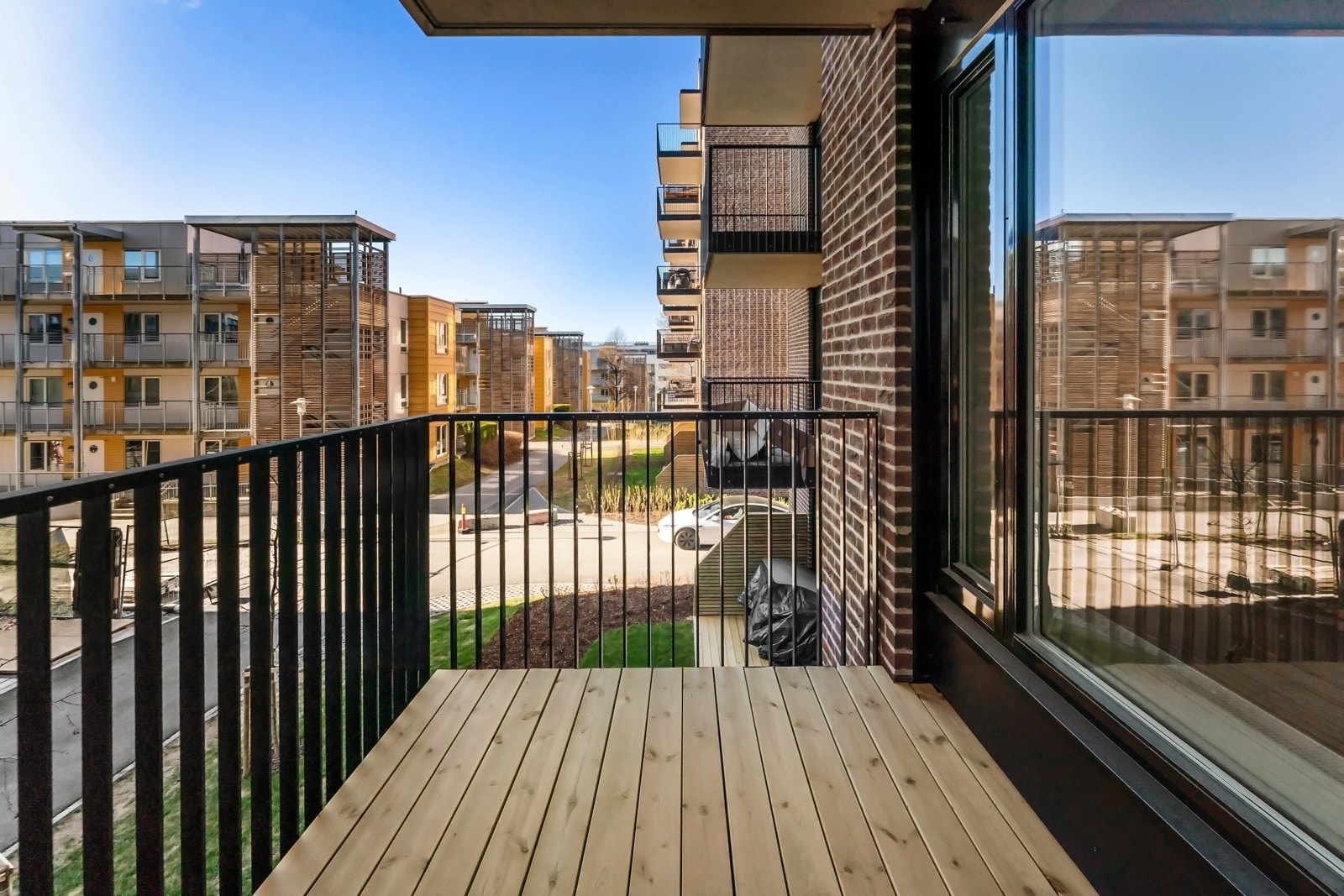 Sydvendt balkong på ca. 6 kvm Galleribilde