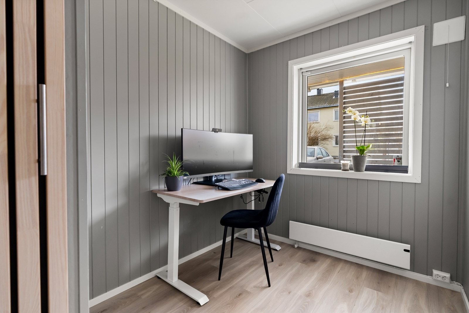 Soverommene har plass til seng, nattbord, garderobeløsning og evt. skrivebord. Galleribilde