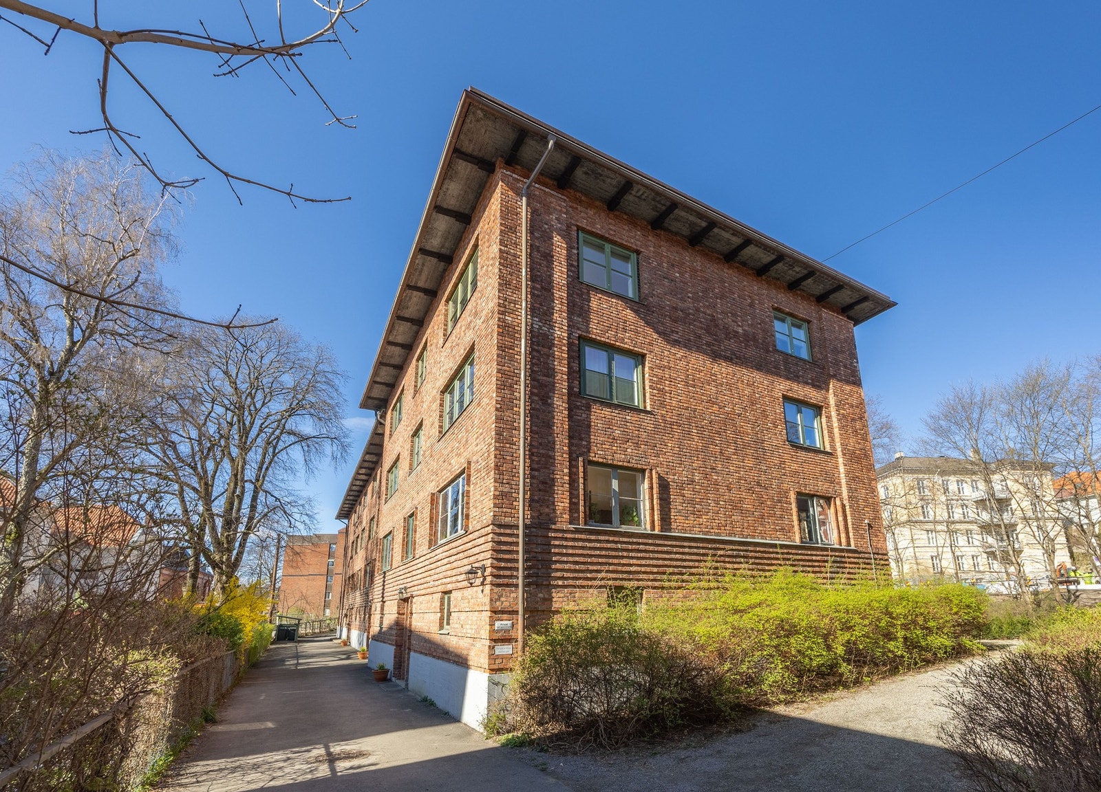 Pen og representabel fasade. Galleribilde