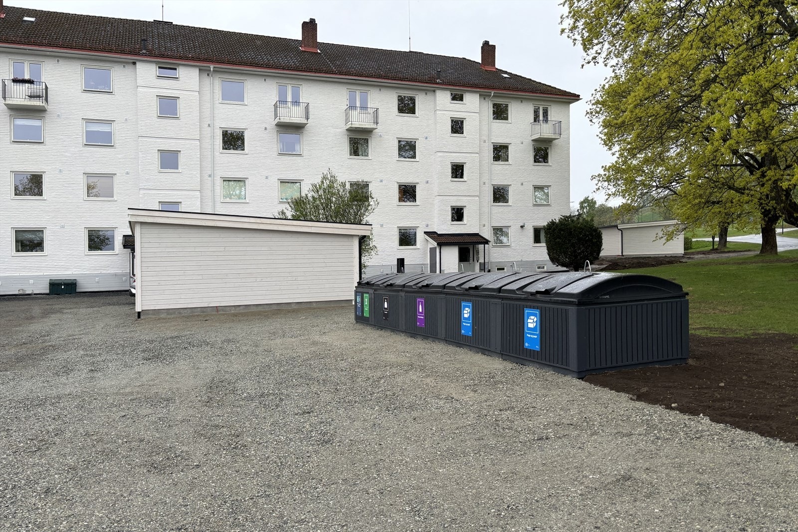 Felles søppelbeholdere Galleribilde