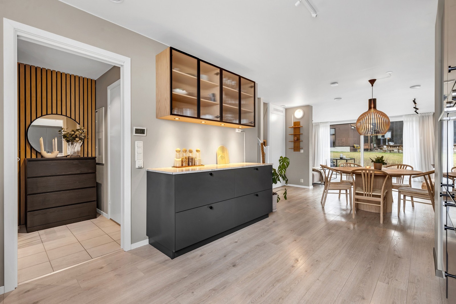 Balansert ventilasjon sørger for et sunt inneklima året rundt. Galleribilde