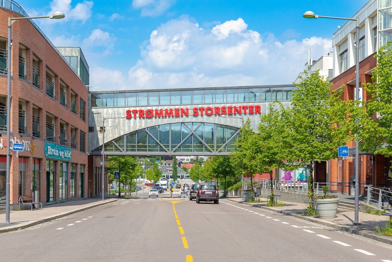 Få minutter til Strømmen Storsenter - Norges mest innholdsrike kjøpesenter. Galleribilde