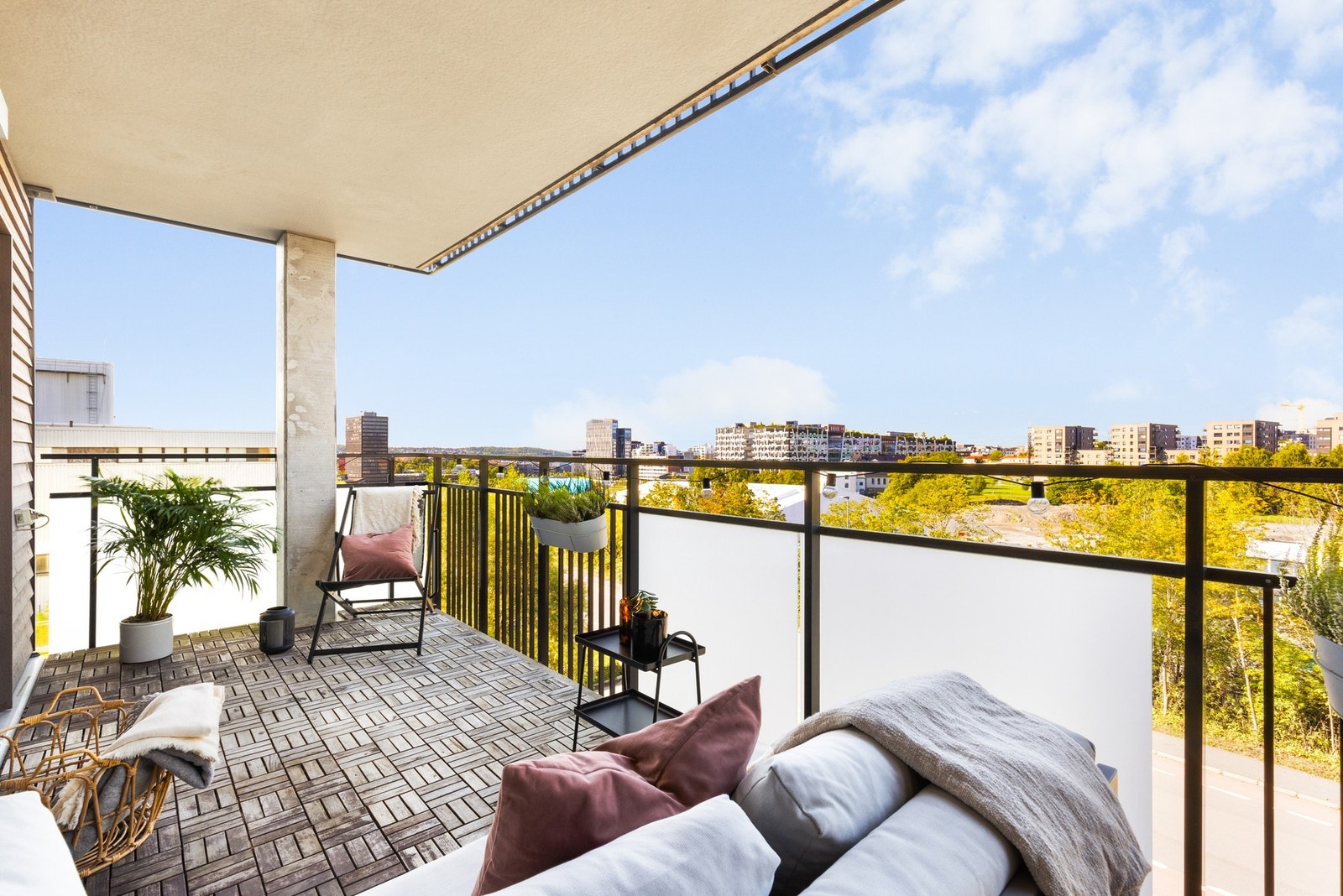 Dette er en flott 4-roms endeleilighet på Økern. Galleribilde