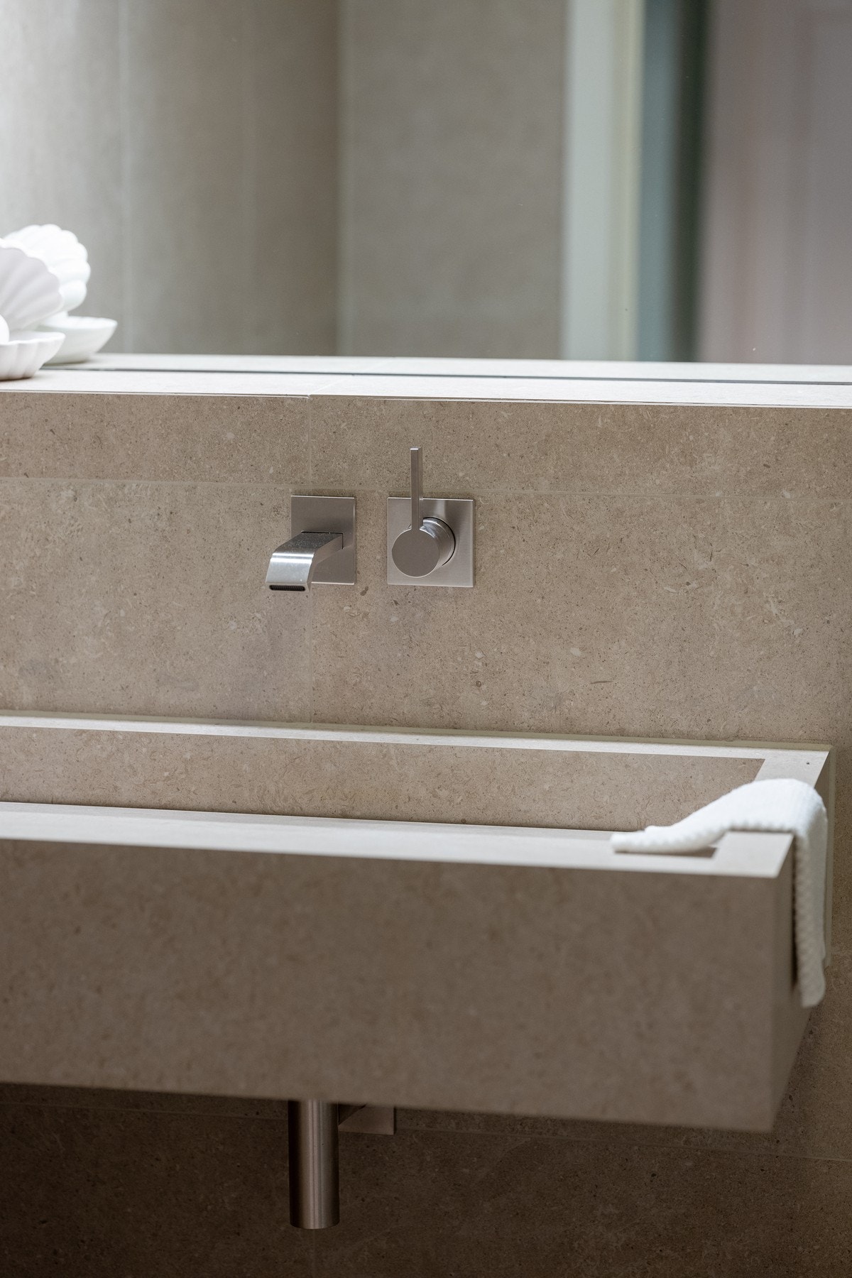 Lekkert påkostet armaturen fra Dornbracht. Galleribilde