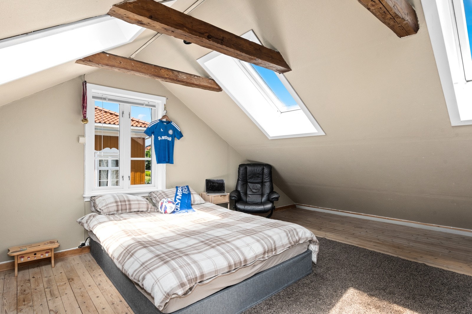 Soverom nr. 5 Galleribilde