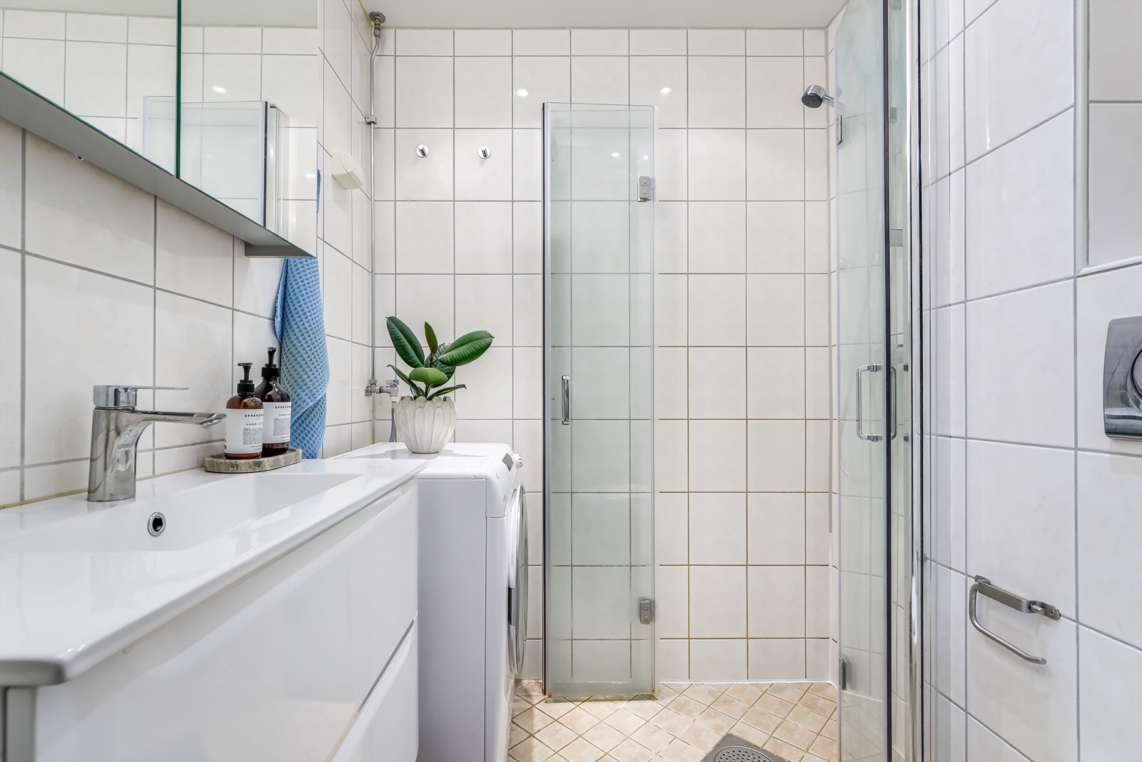 Badet og soilrørene ble rehabilitert i 2010 i regi av sameiet. Galleribilde