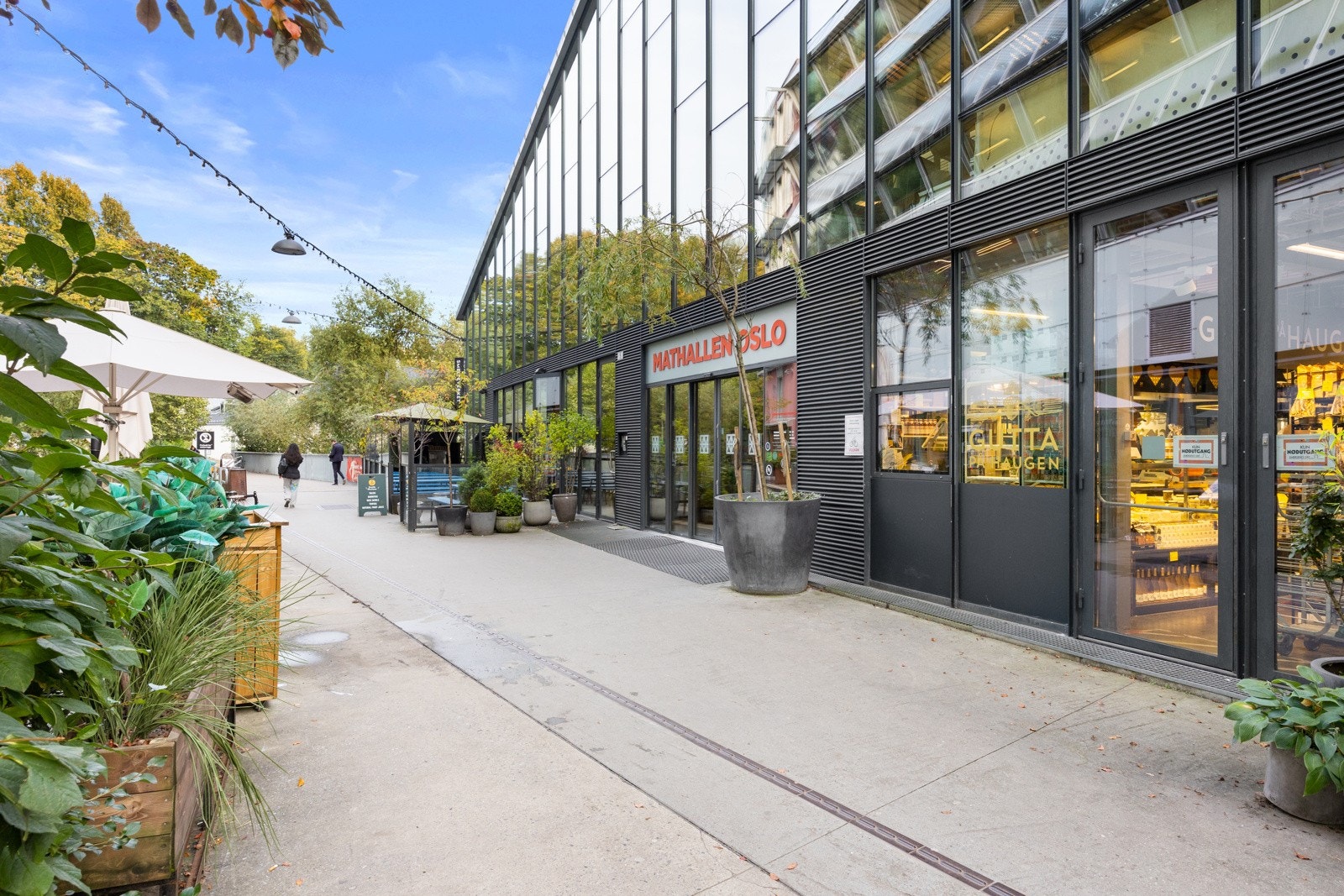 Populære Mathallen ligger ca 300 meter unna. Galleribilde