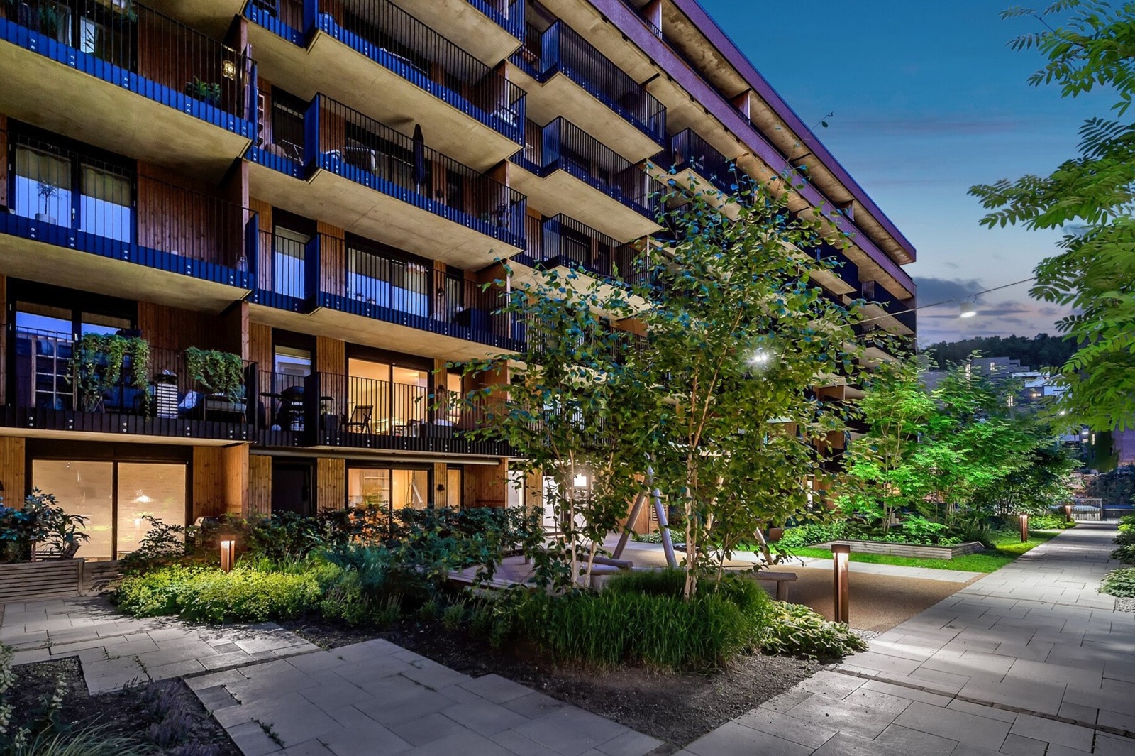 Inngangspartiet på kveldsstid! Galleribilde