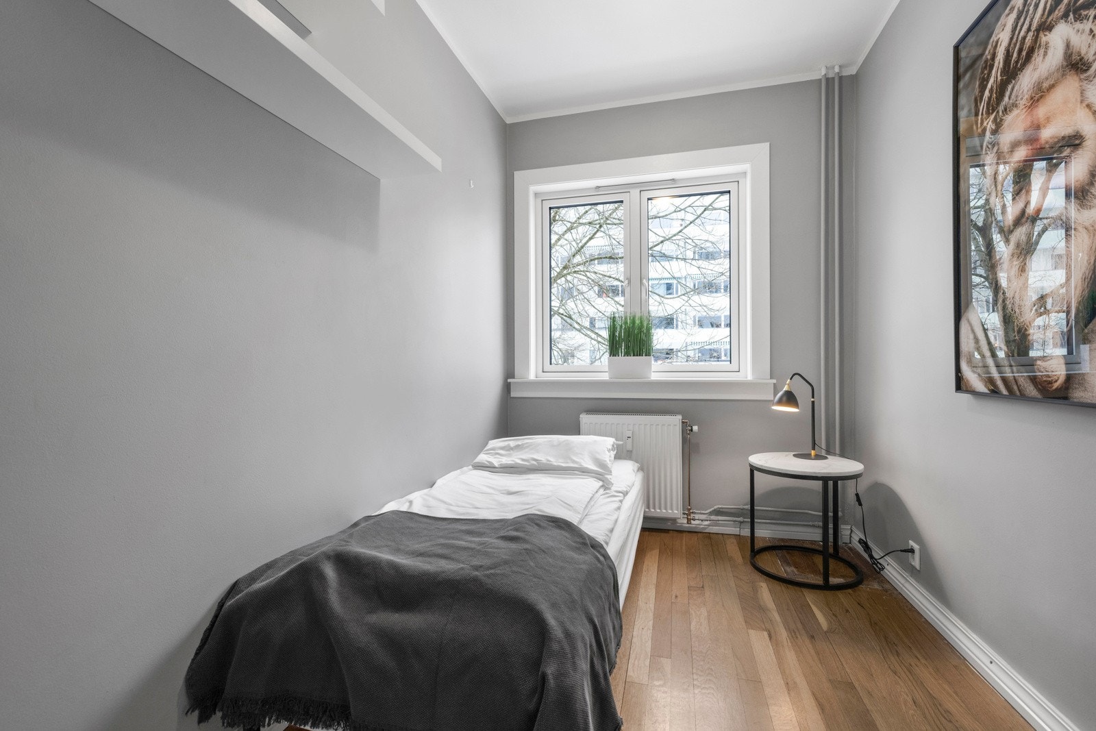 Soverom to, god størrelse og mye naturlig lys. Galleribilde