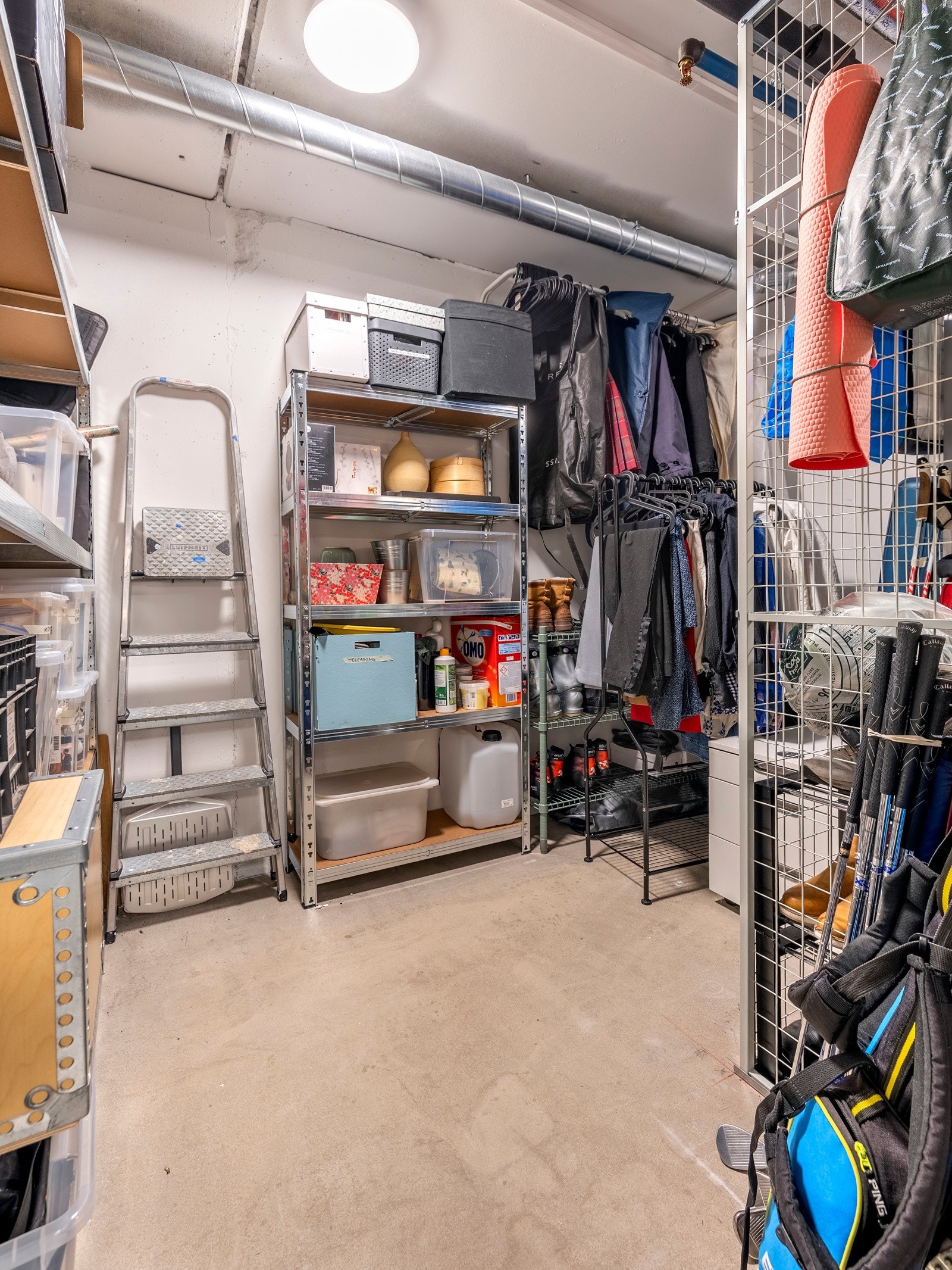 Boden er på ca. 6 kvm. Galleribilde