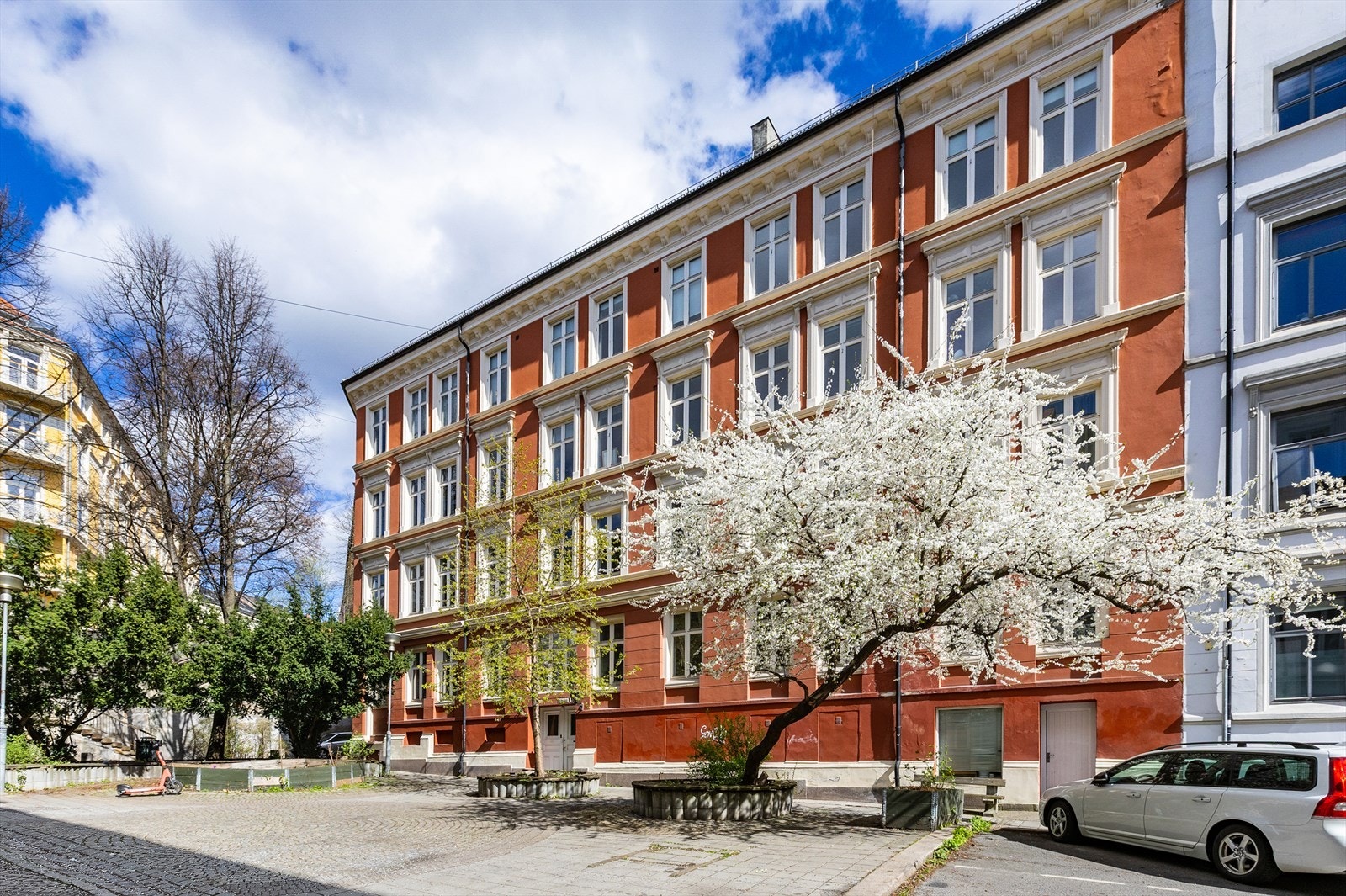 Fasaden er velholdt og pen. Galleribilde