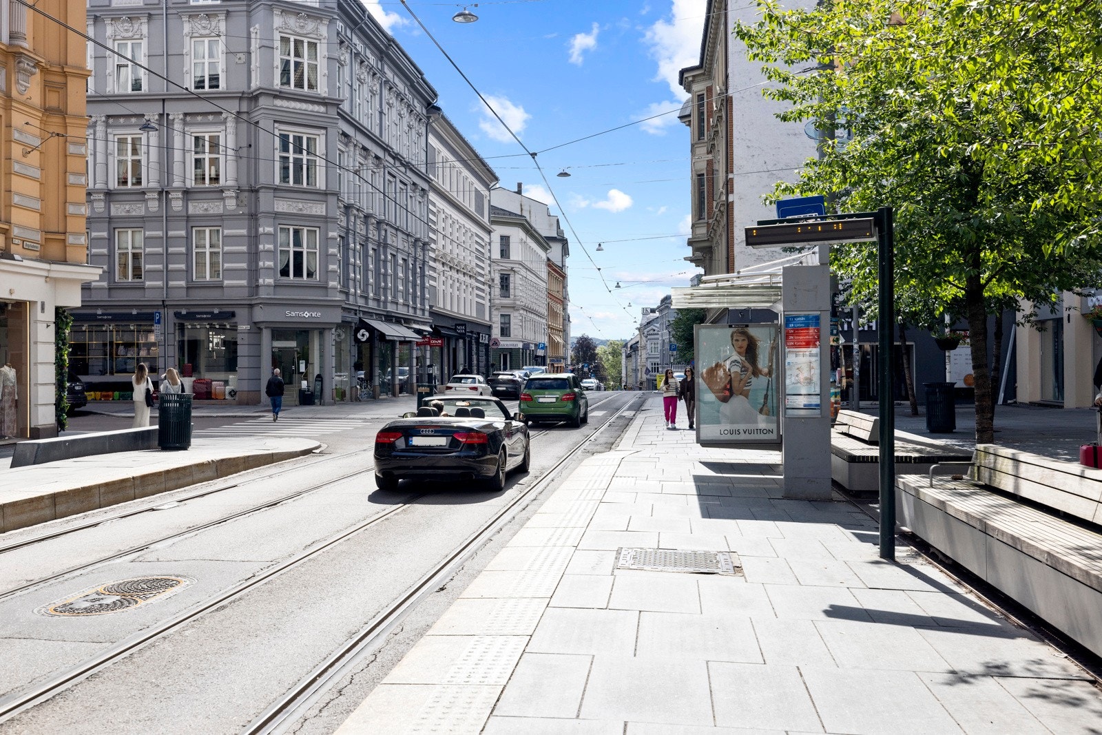 Majorstuen er et knutepunkt for både offentlig kommunikasjon, shopping og alt av servicefasiliteter Galleribilde