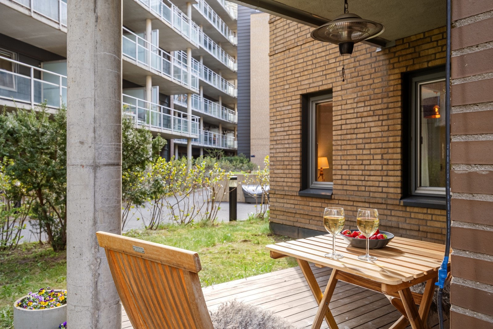 God plass til ønsket utemøblement og grill Galleribilde