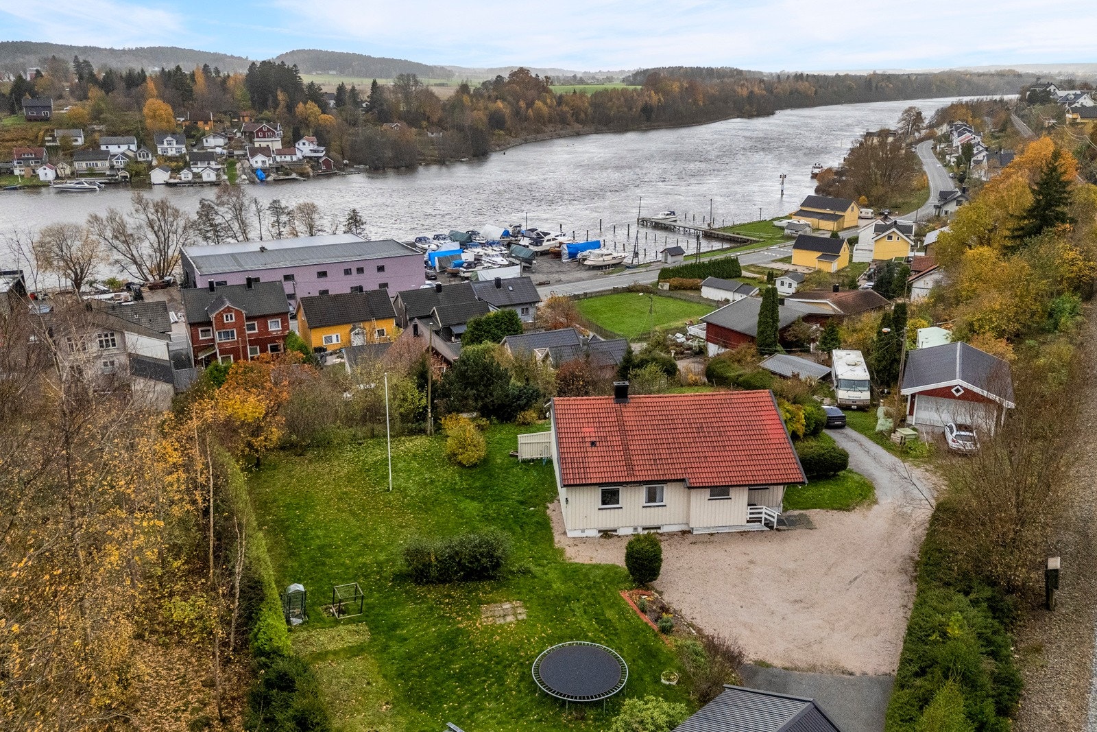 Utsikt mot Glomma Galleribilde