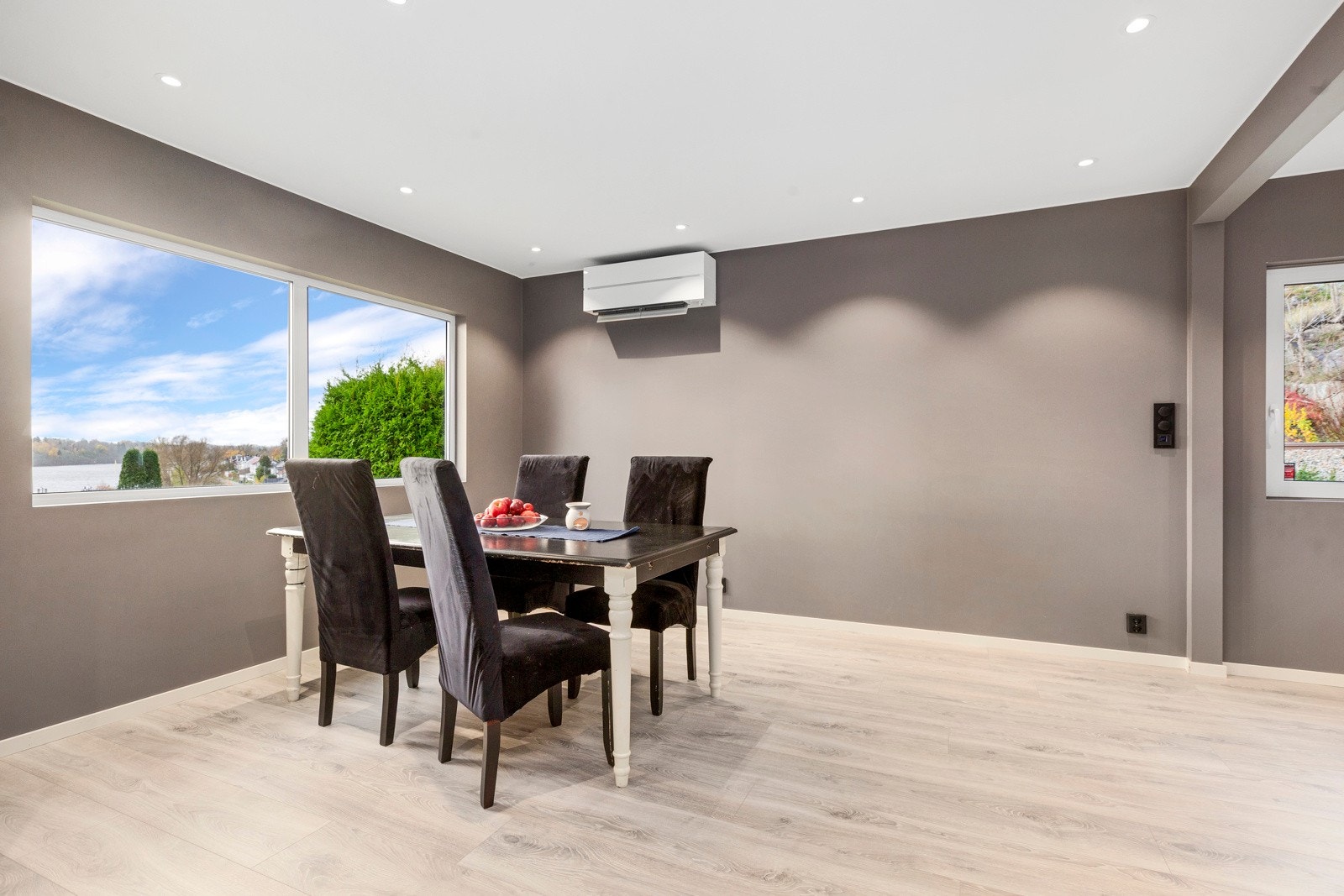 Varmepumpe er installert i stuen Galleribilde