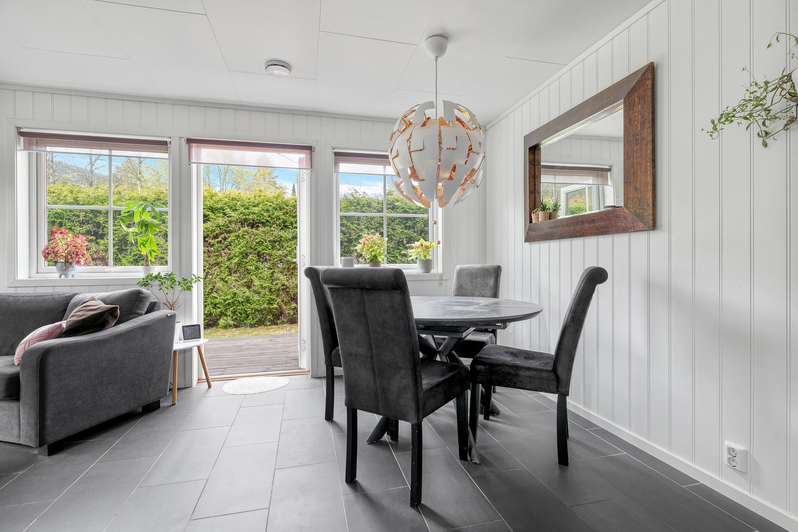 Spisestueplassen Galleribilde