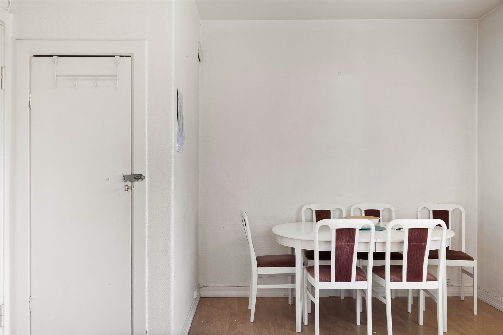 Innvendig bod Galleribilde